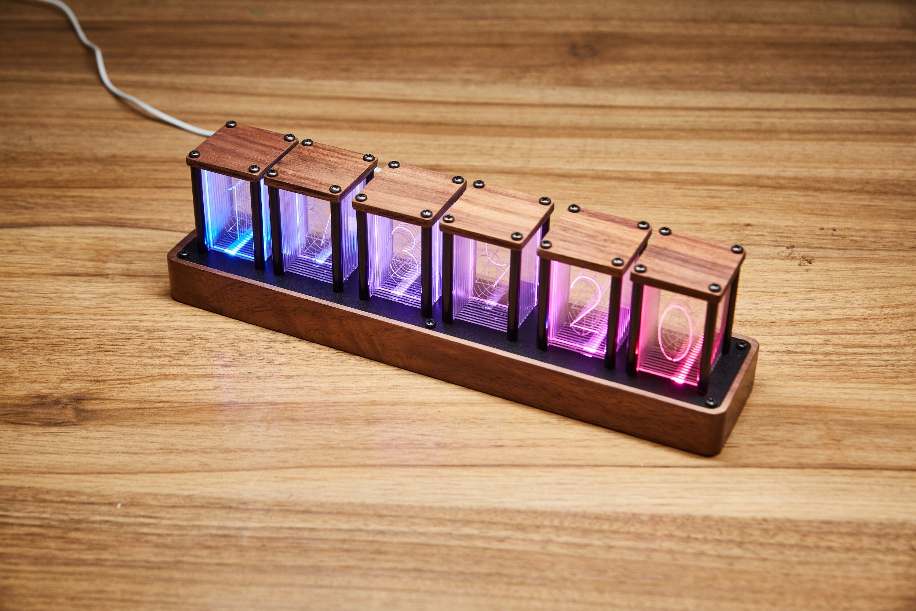 6 tube clock