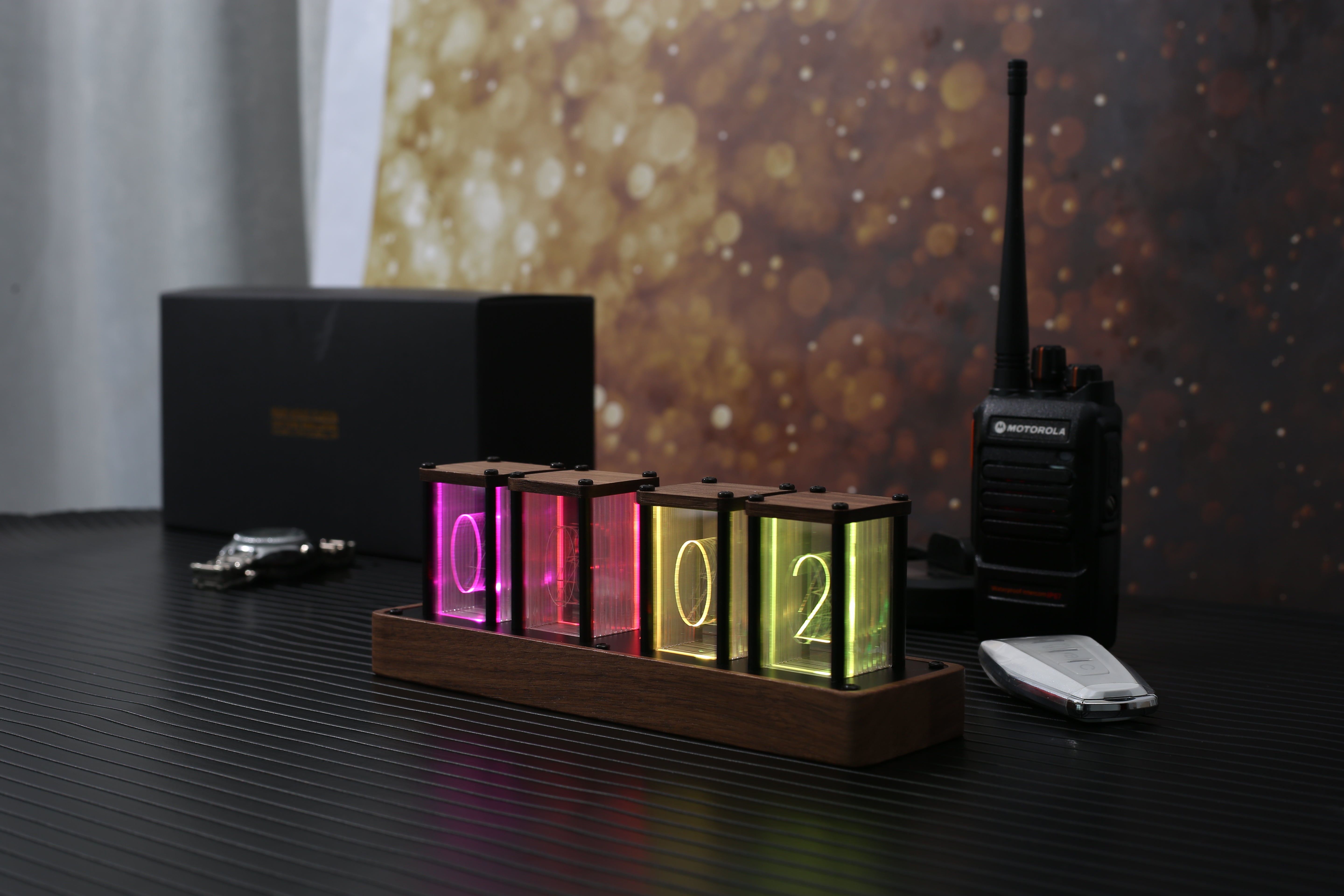 4 tube clock